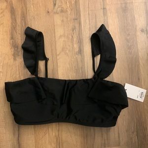 SO NWT Juniors 15-17 XL Solid Black square neck ruffle bathing suit swim top